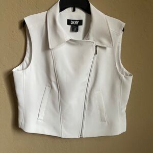 DKNY White Sleeveless Vest